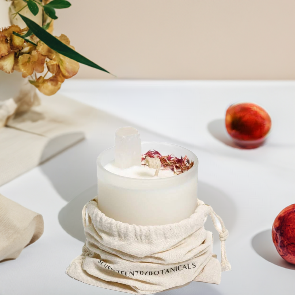 Kakadu Plum with Selenite 20hr Candle