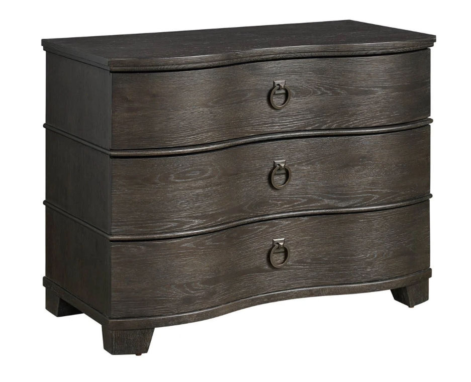 Thumbnail: Serpentine Chest