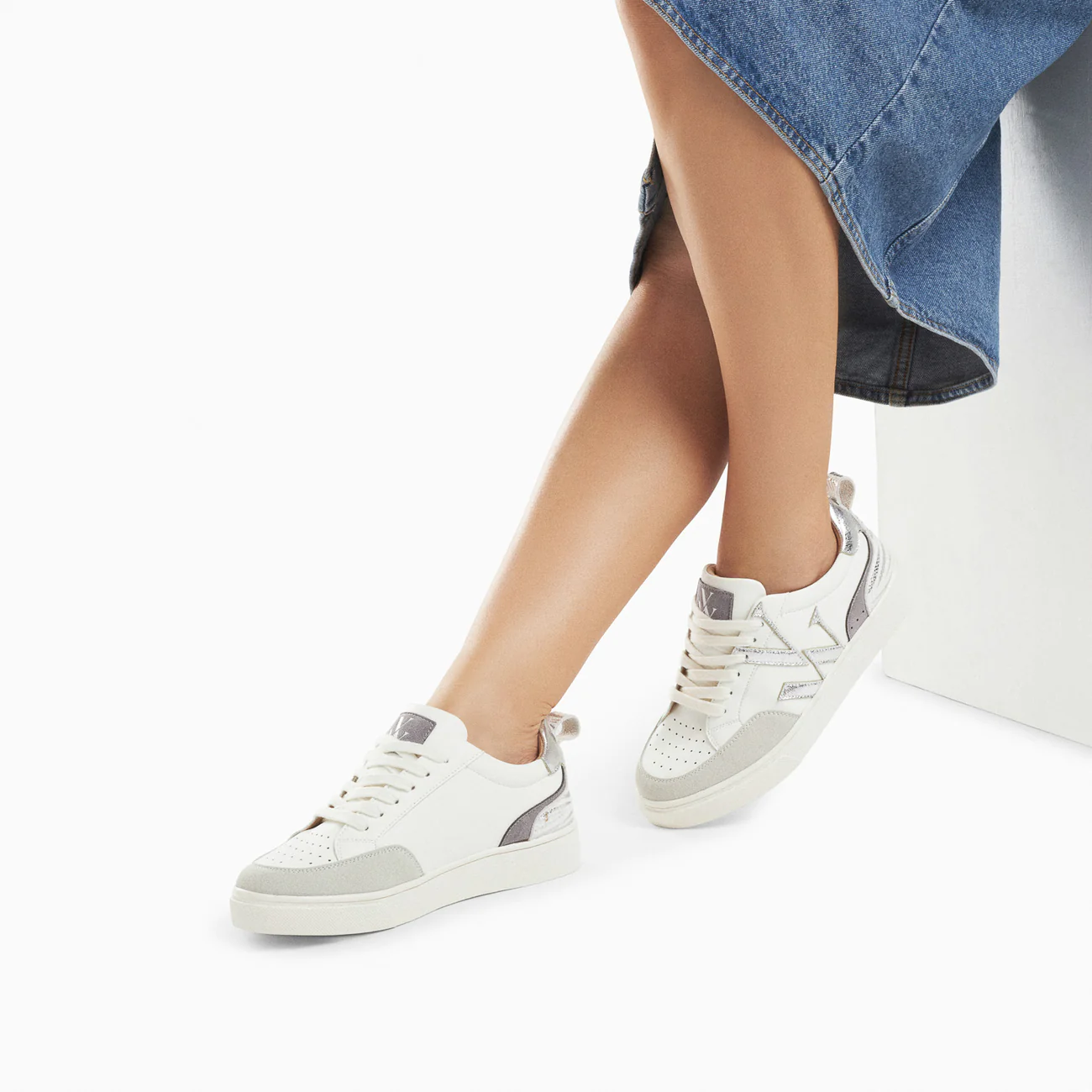 Vanessa cheap wu sneakers