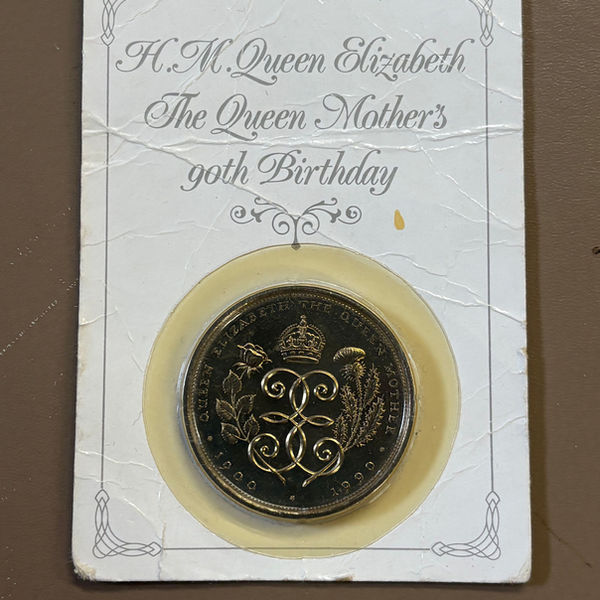 90th Birthday Queen Mother £5 Coin