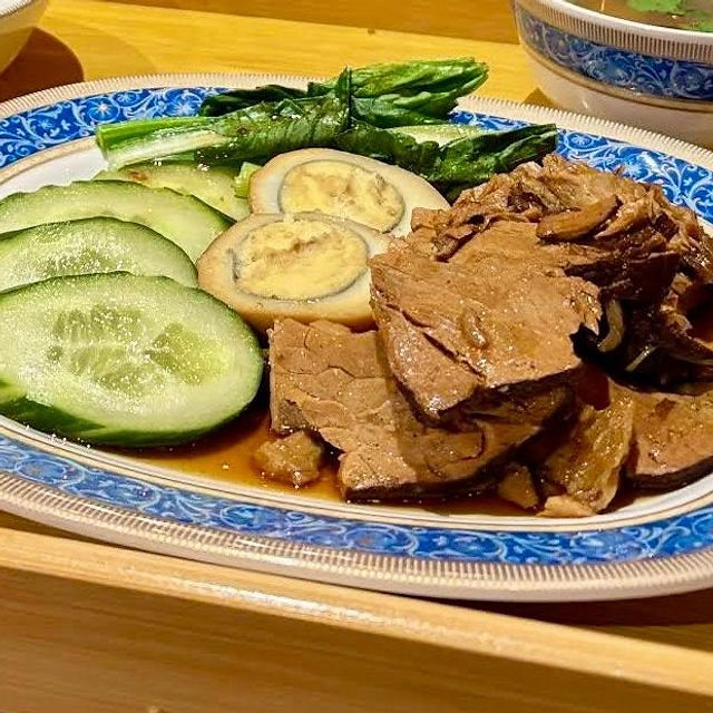 Khao Kha Moo
