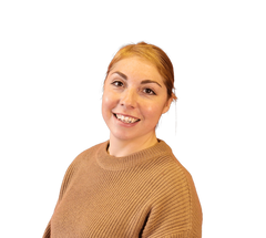Charlotte Bennett, Copywriter & Finance at The Wix Guys, Wix website design and SEO agency