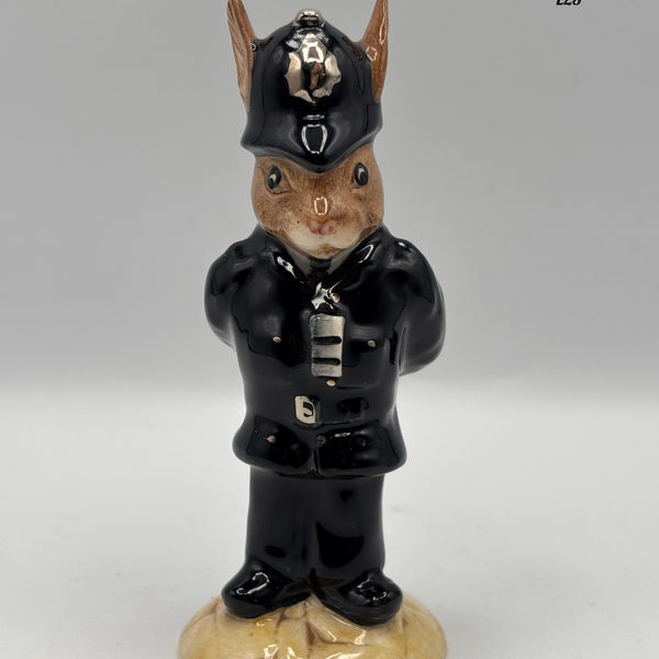 Royal Doulton Bunnykins Figurine “Policeman Bunnykins” 1987