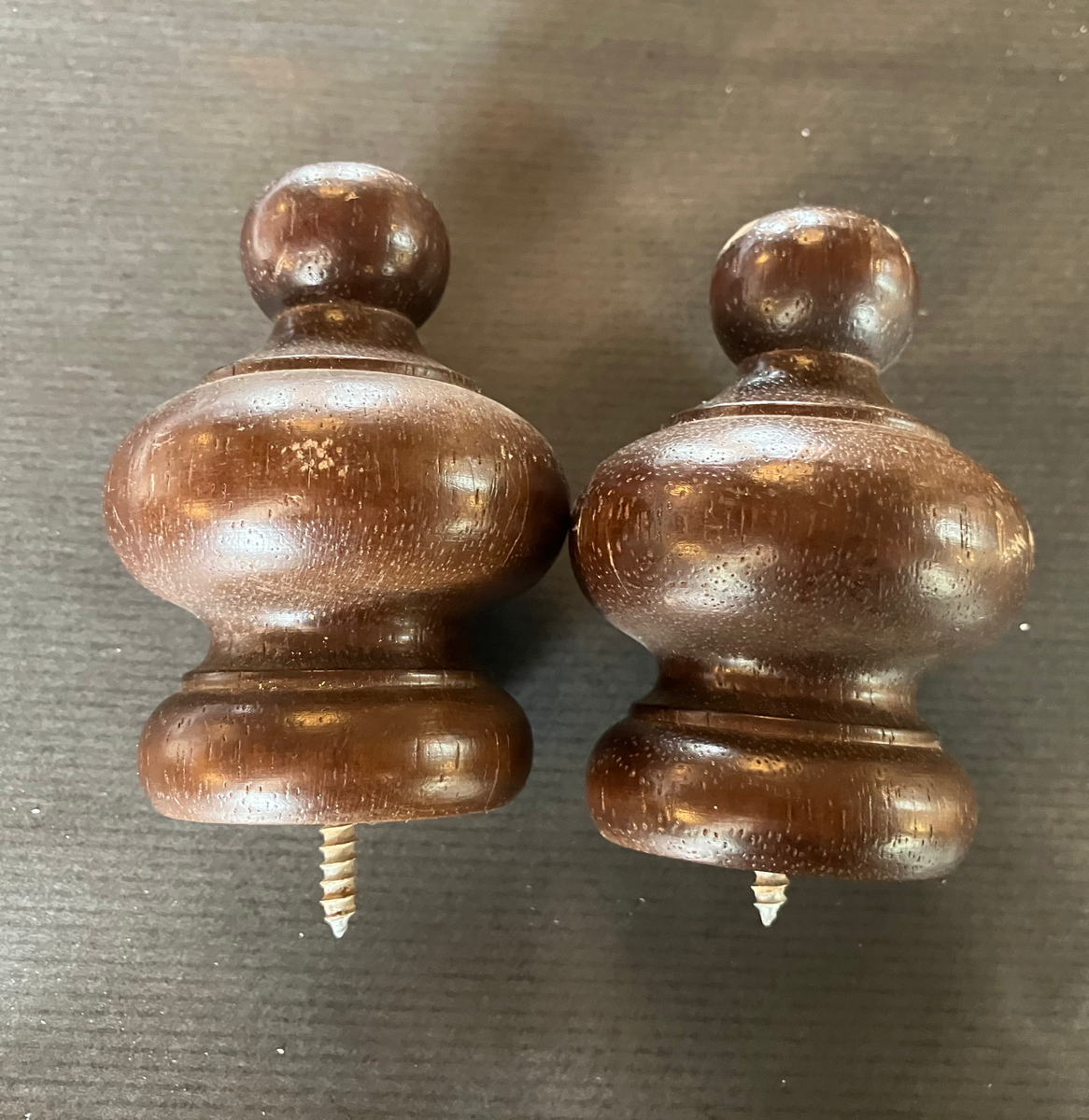 Pair of wooden Curved Finials , photo 1 of 4