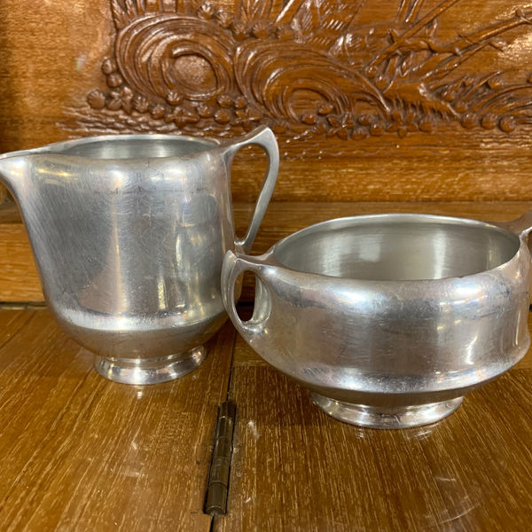 Vintage Picquot Ware Milk & Sugar Bowl Aladdin Style