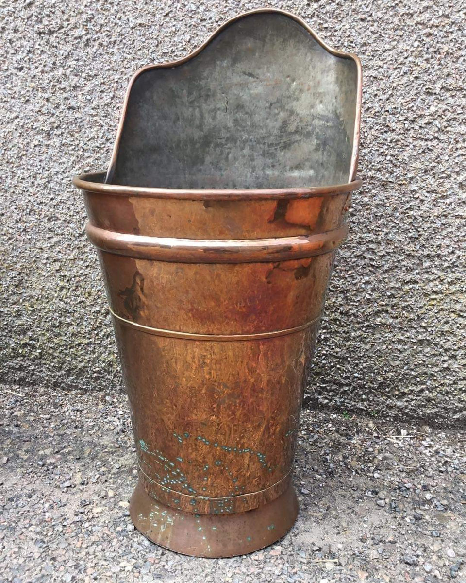 Large Decorative Grape Carrier, photo 1 of 5