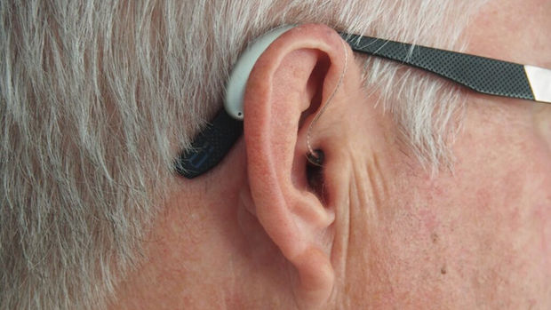 How Long Do Hearing Aids Last? Replacing Hearing Aids