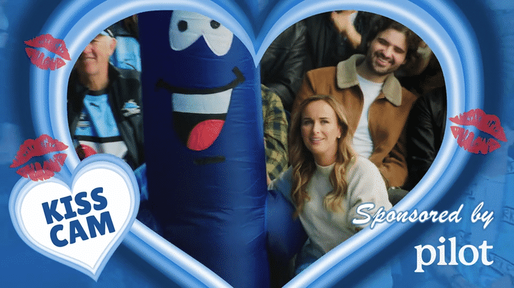 PLT959-Sharks-Inflatable-Man-HERO-30-YT (1)-high.gif