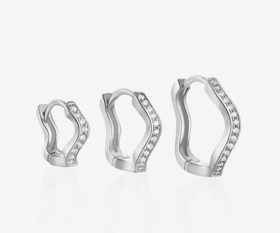 Thumbnail: Wavy Hoop Large