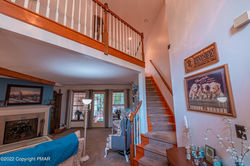 20220906150317606157000000-o