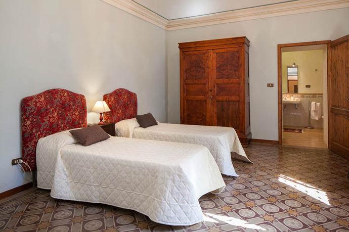 Tuscan bedroom