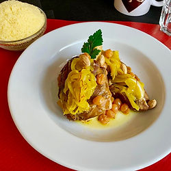 Tajine agneau raisin-amande