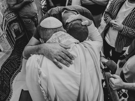 Brit Milah documentary coverage: Yinon's baby boy at Eliyahu Hanavi synagogue. Fort Lauderdale, FL