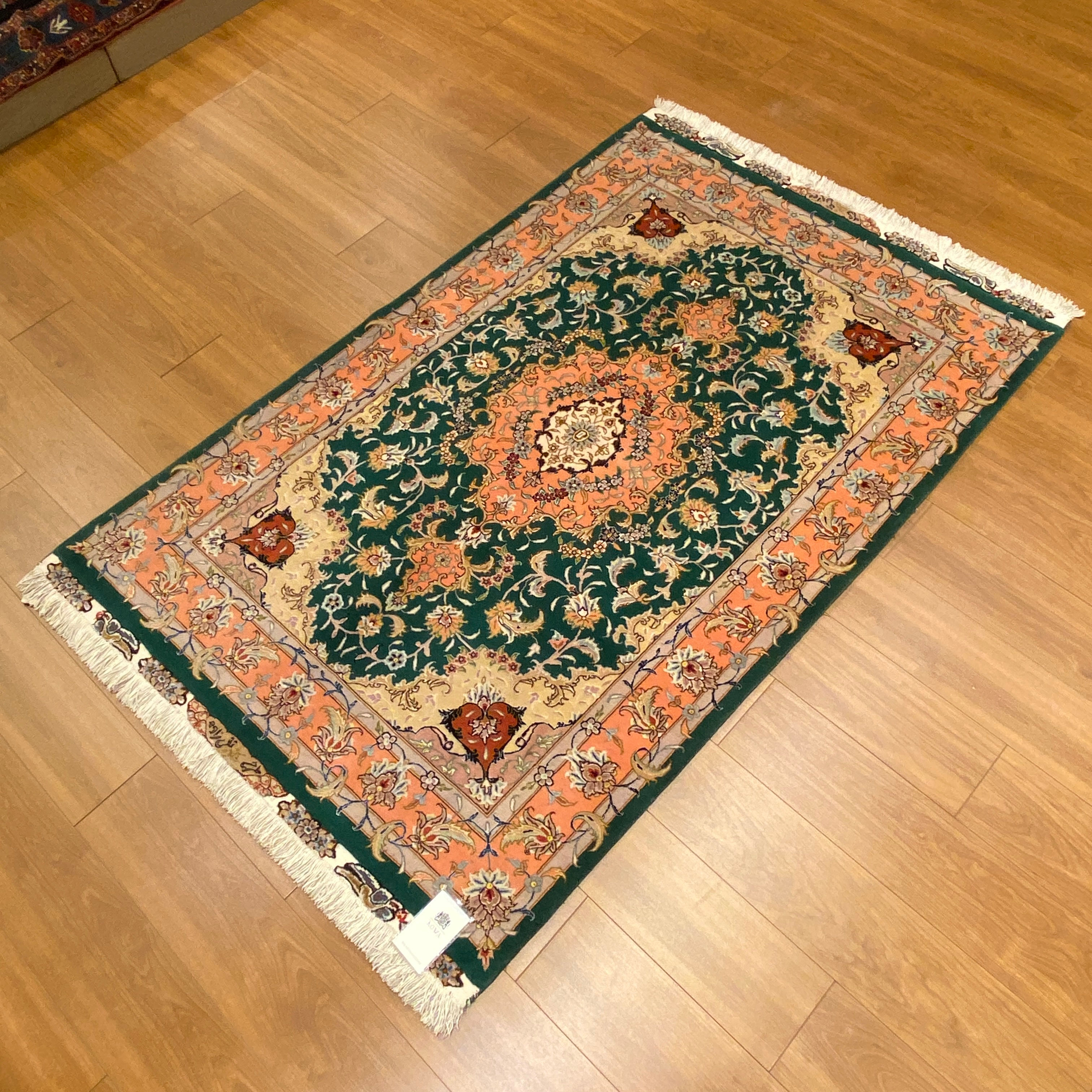 タブリーズ産　NEW　No.3-10738　153cm×100