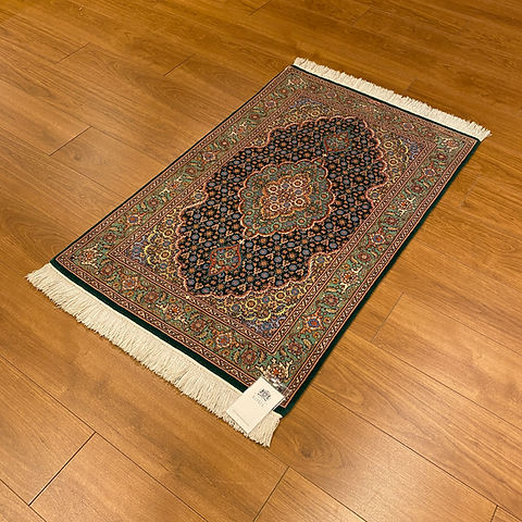 ペルシャ 手織りタブリーズ Horse ヴィンテージ ラグ 125x210cm ペルシャ 手織りタブリーズ Horse ヴィンテージ ラグ 125x210cm