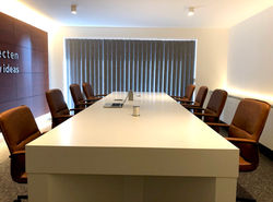 MEETING ROOM SARCHIS