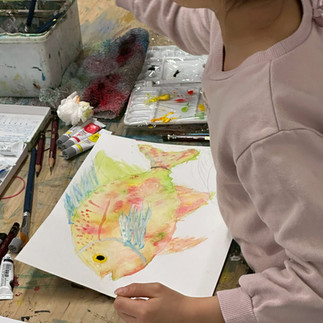 パコ絵画教室の制作風景