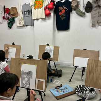 パコ絵画教室制作中