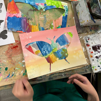 パコ絵画教室制作風景