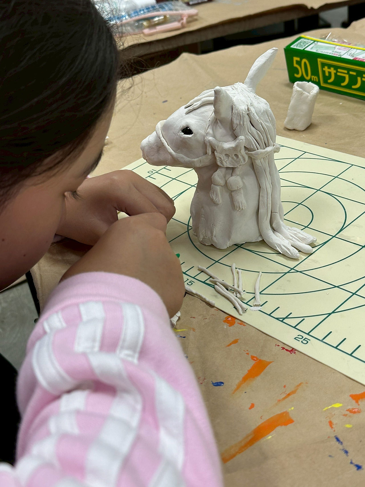 パコ絵画教室の制作風景