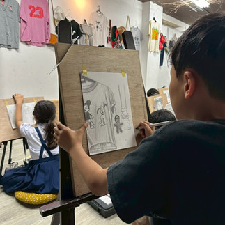 パコ絵画教室制作中