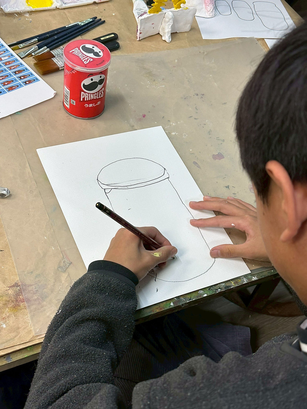 パコ絵画教室の制作風景