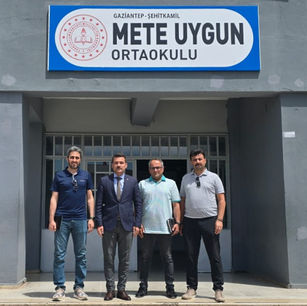 Gaziantep, Şehitkamil, Mete Uygun Ortaokulu
