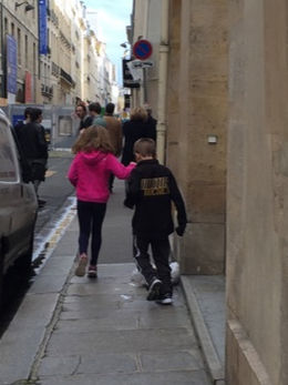 How to Slow Travel With Kids: A Practical Guide for Families in 2026