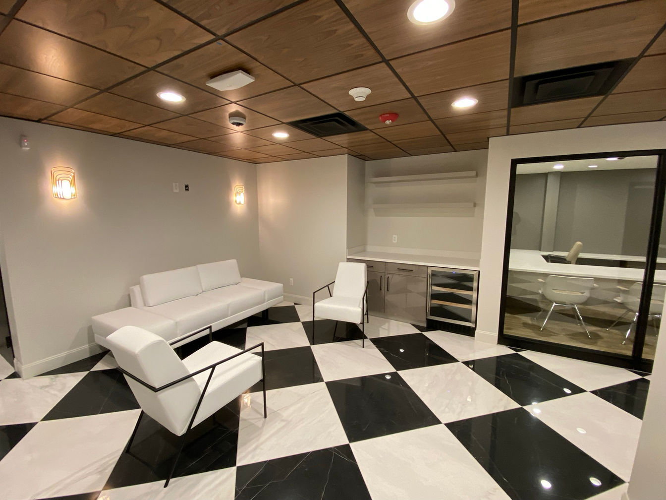 Citizens State Bank constructed by Henry Yandt Construction