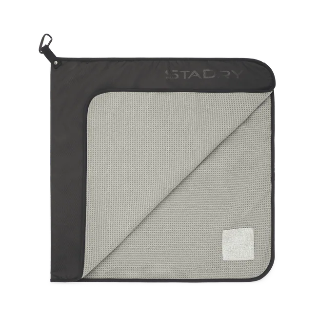 Titleist StaDry Drihood Bag Towel Golf Federation
