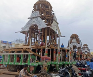 Using no manuals or modern machines, they make identical Jagannath chariots each year