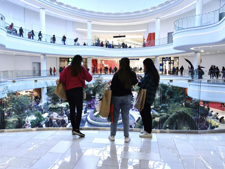 Younger Shoppers Emerge as Major Spenders