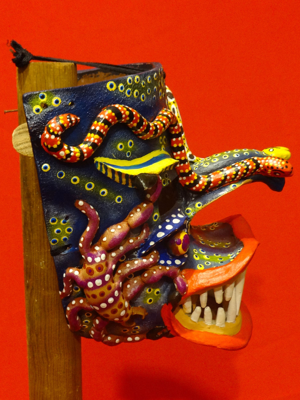 Miniatura: "Tastoan" Mask from Tonala