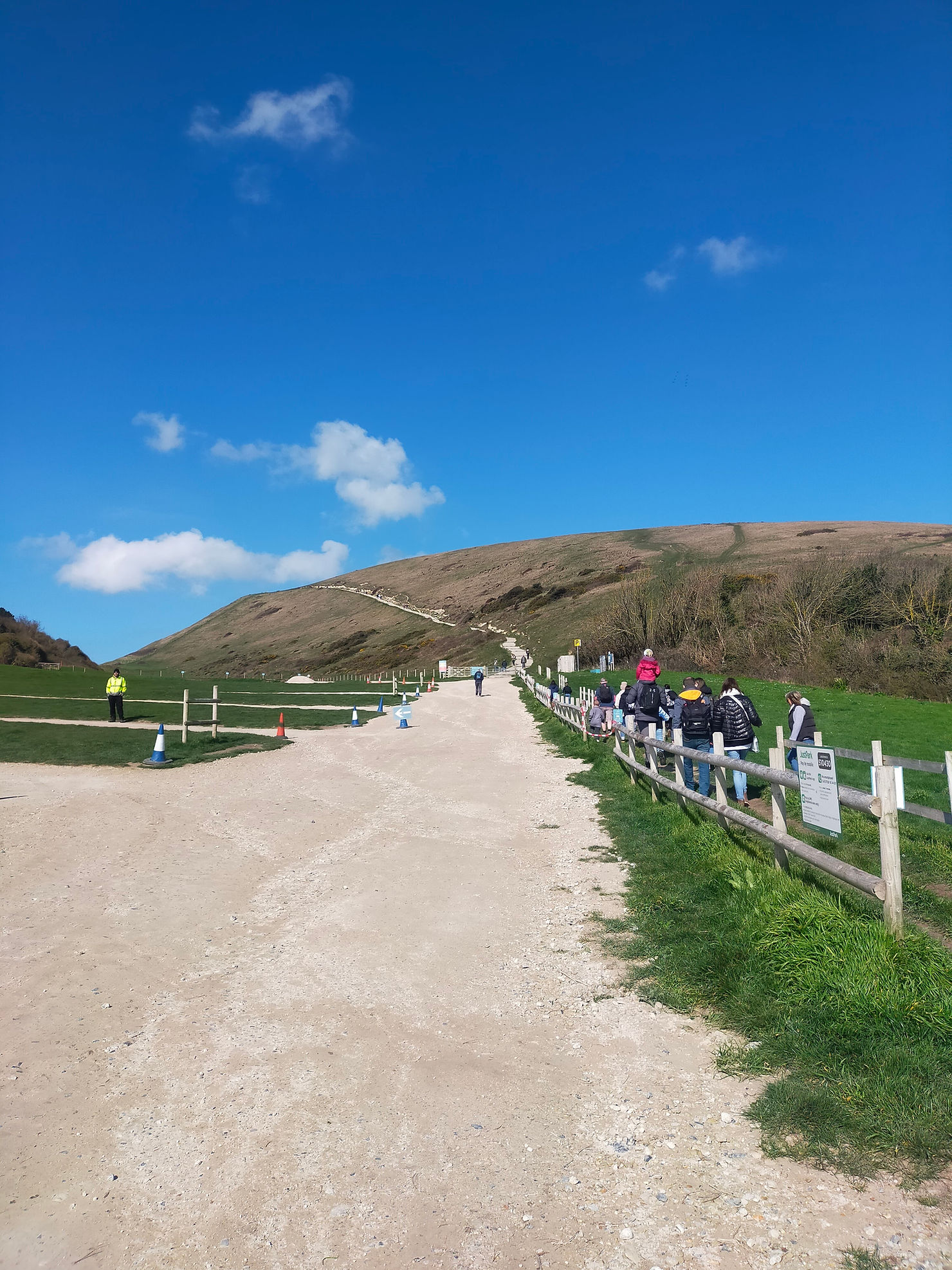 Beginning of the Lulworth Cove to Durdle Door Trail