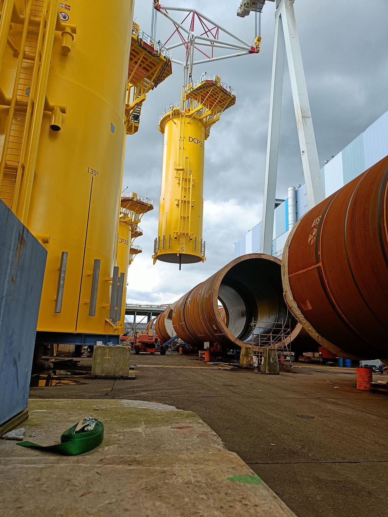 Transition pieces are large parts that require specific means to handle and measure.