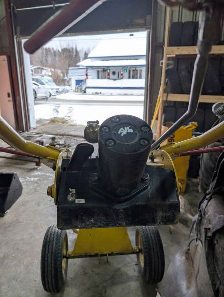 Miniature : Tarière avec deux mèches 