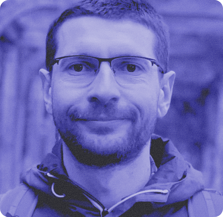 роман перегончук.png