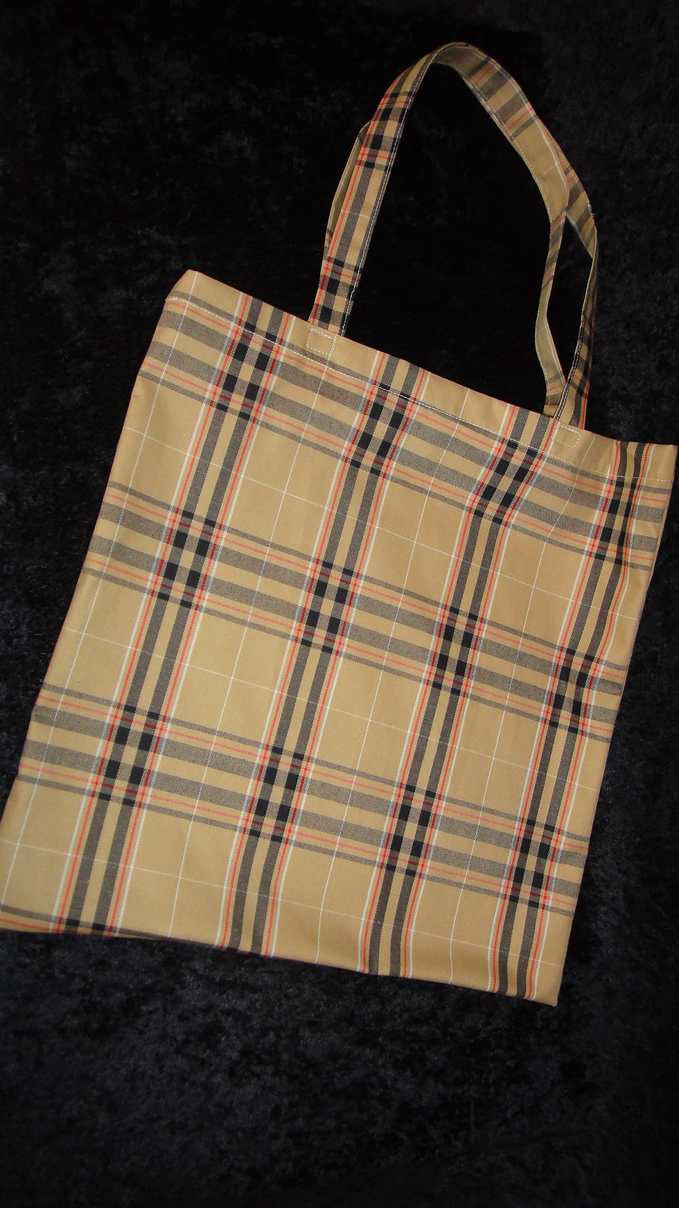 195- tot bag carreaux - 12€