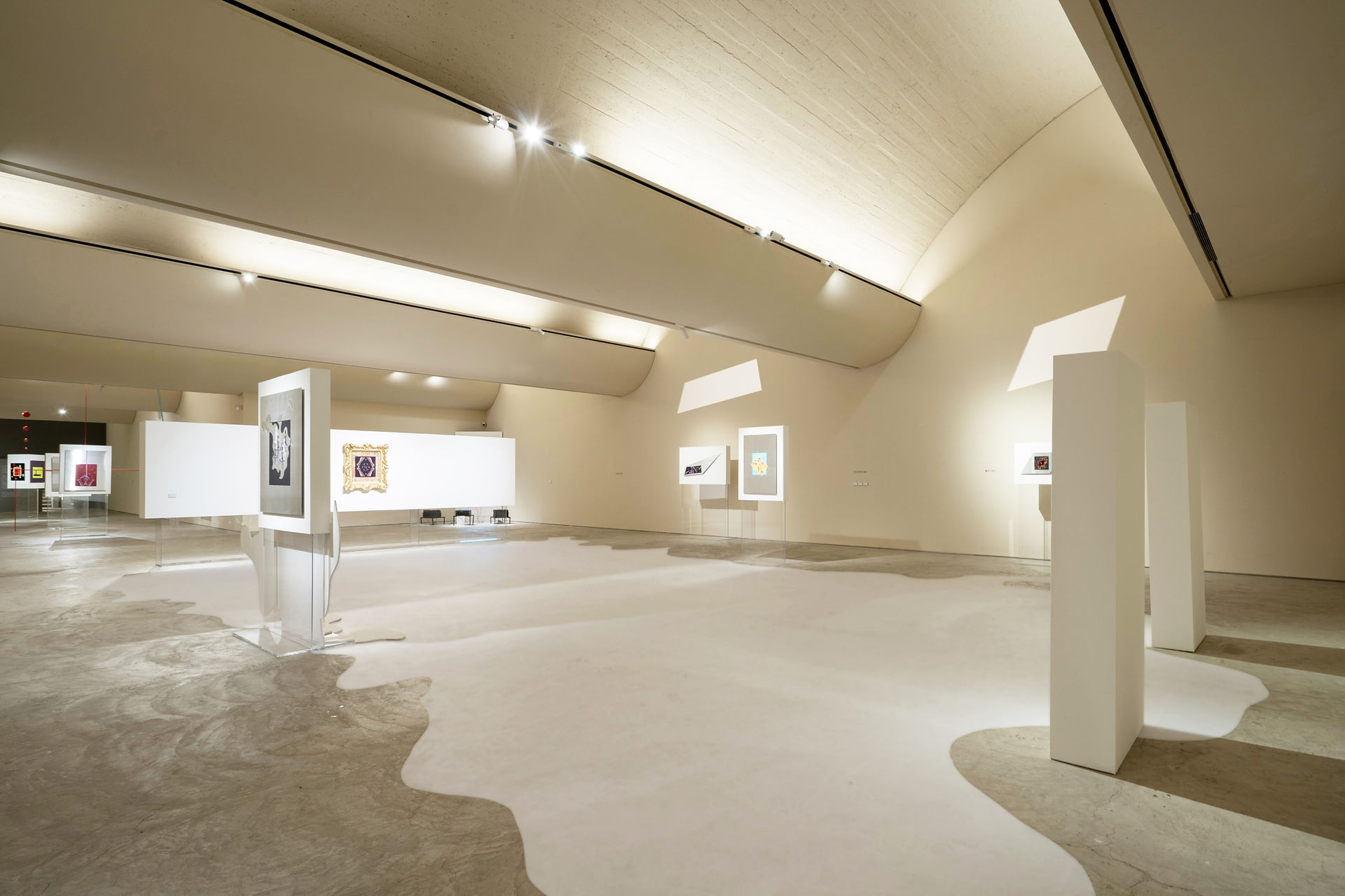KiKi ARCHi helps design Tan Zhuo's INACTUEL