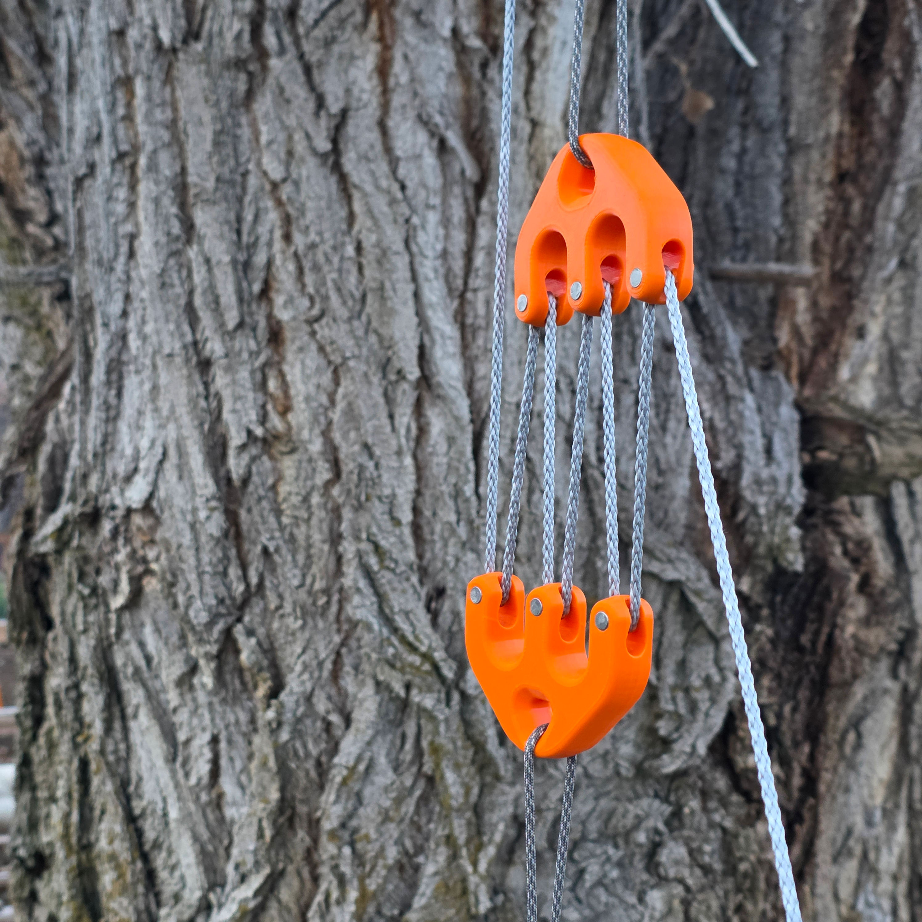 Game & Gear Hoist