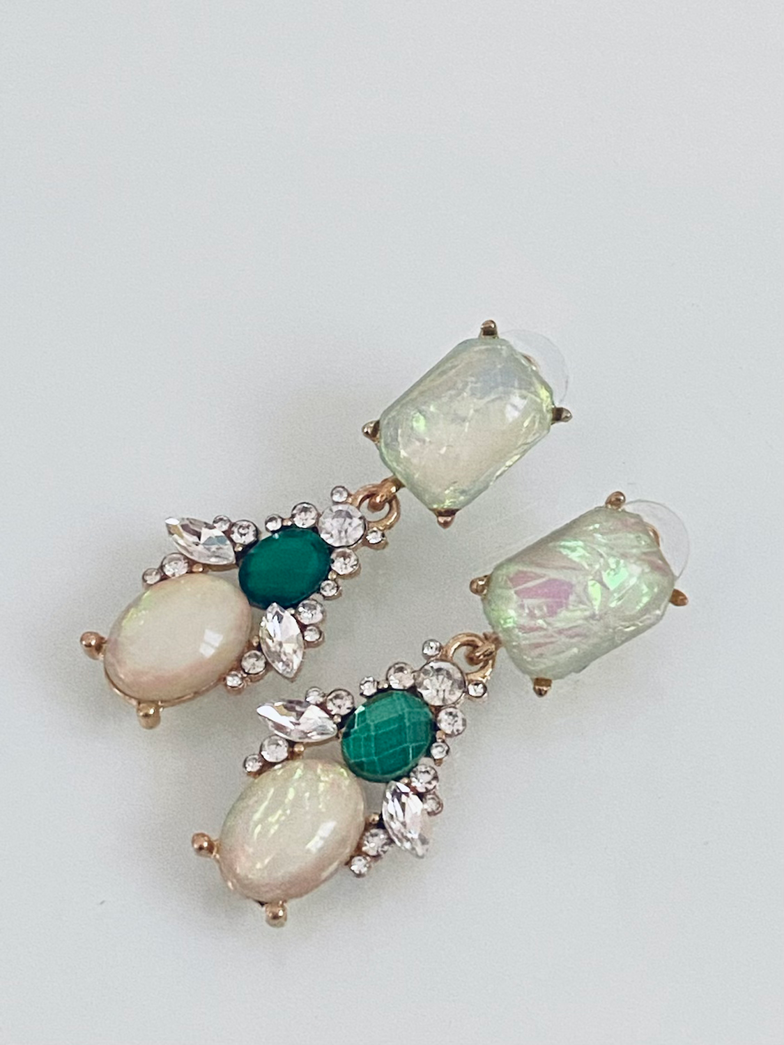 Beautiful acrylic crystal earrings 