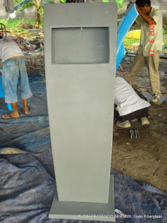Pabrik Pembuatan Kiosk Touch Screen