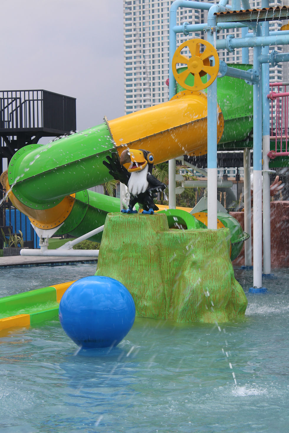 Pembuat patung Waterplay Grand Metropolitan Mal Bekasi