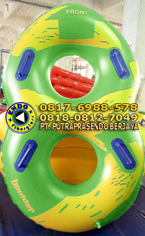 ban pelampung renang