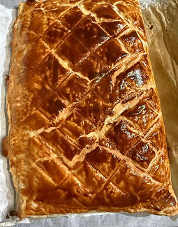 galette des rois à la frangipane.jpeg