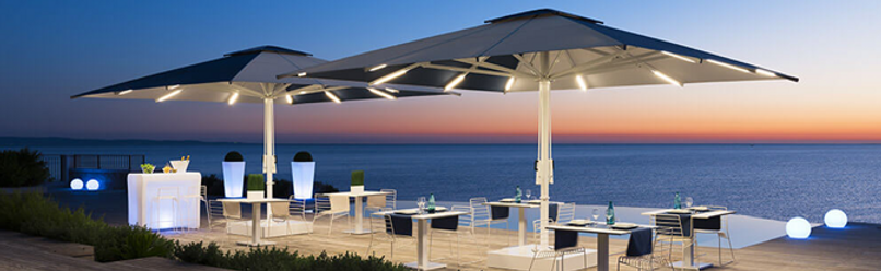 Outdoor Seating and Tables 