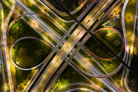 Aerial-view-of-highway-at-rush-hour-at-n