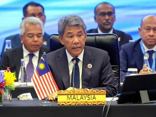 Tok Mat,Malaysia's Bridge To The World