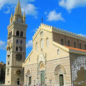 Messina Private Walking Tour + Arancino and Cannolo Tasting