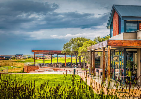 Farquharson Construction - Copperleaf-12.jpg